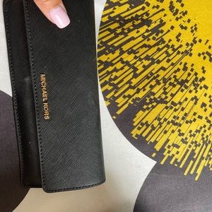 Wallet in excellent condition worn few times only